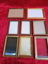 8 Beaux Vieux Cadres, Petits