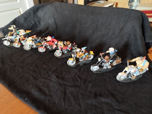 Lot moto figurine resine - lot,