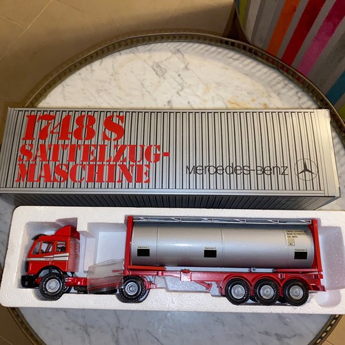 Camion citerne mercedes benz - citerne, -benz