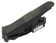 PÉDALE D'ACCÉLÉRATEUR À