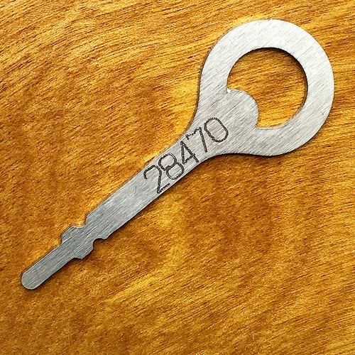 Clé pfaff 28470 anciennes - pfaff,