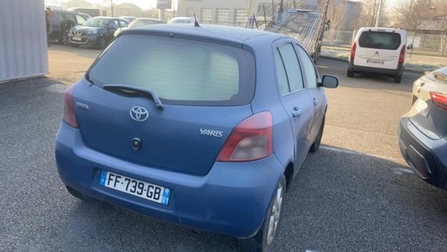 Trappe essence toyota yaris - toyota,