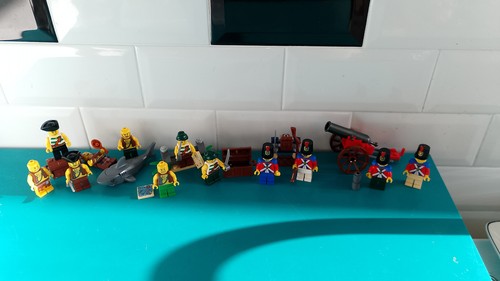 Lot lego figurines - lego, pirates