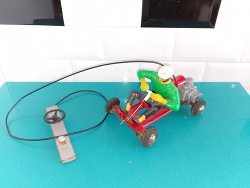 2607261 voiture jouet ancien - 2607261,