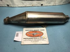 Bosse sur le silencieux