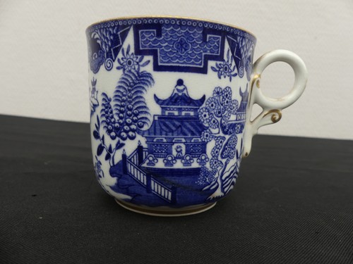 Tasse victorienne - , en