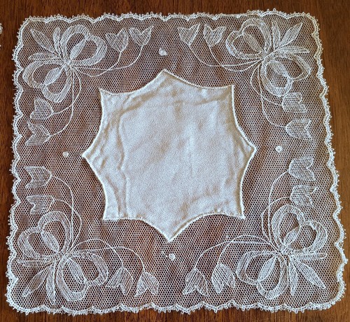 Napperon ancien tulle - napperon, -ancien
