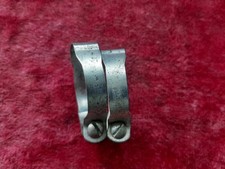 2 collierS fixation Porte