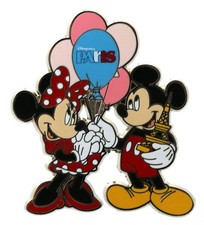 2018 Disney Mickey and Minnie Tour Eiffel Paris VII Pin Rare