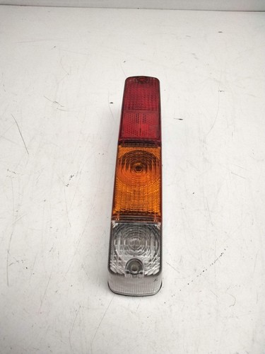 043 7021 feu - arriÈre, droit