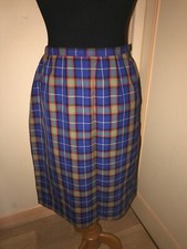 Belle jupe de couturière en