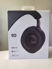 Bowers & Wilkins Px8 007