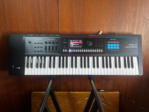 Synthétiseur roland juno - roland, juno-d6