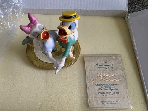 Walt disney classics - walt,