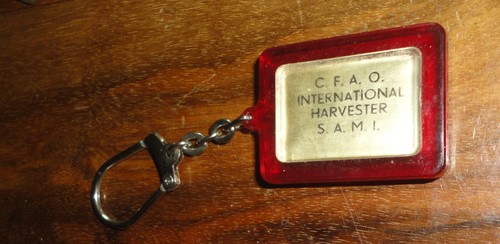 Rare porte clé tracteur jeep - rare,