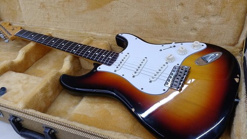 Fender japan st62 - [fender, 3ts