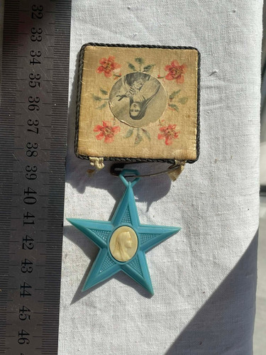 Religiosa ancienne medaille - ancienne,
