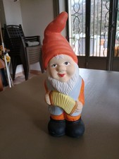 nain de jardin en terre cuite