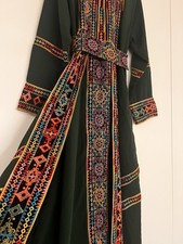 Caftan / Abaya femme brodée