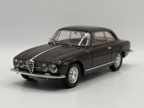 Alfa romeo 2000 - 2000, 1/43