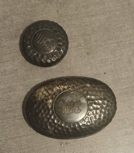 Anciens couvercles argent - anciens,