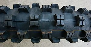 Pneus pouces vee rubber - pouces,
