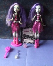Poupées Monster high Spectra vondergeist wave 1 et Spectra ghoul alive
