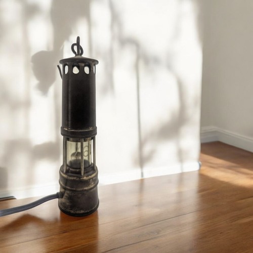 Ancienne lampe mineur - lampe,