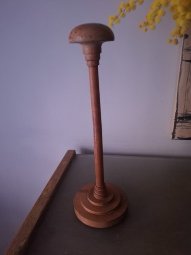 Porte chapeau perruque en - ,,