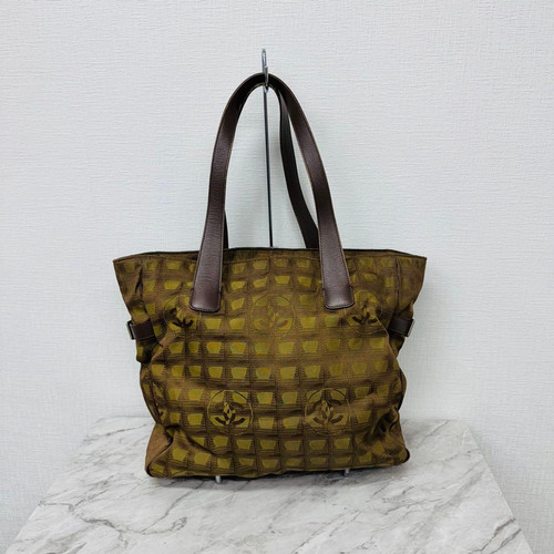 Sac fourre tout chanel - sac,