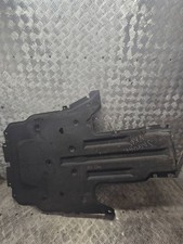 Jaguar XE 2016 Cache de