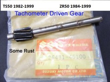 Suzuki TS50 ZR50 Oil Pump Tachometer Gear Driven NOS TS50ER ZR50S 26431-46100