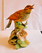 VINTAGE TAY ITALY PORCELAIN