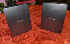 2x NETGEAR EX8000 répéteurs