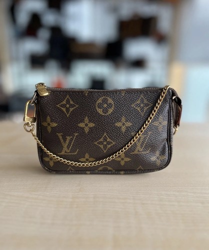 Louis vuitton pochette - louis,