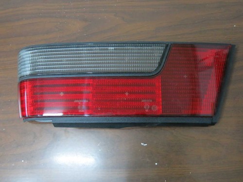 Peugeot 405 tailight - peugeot, lens