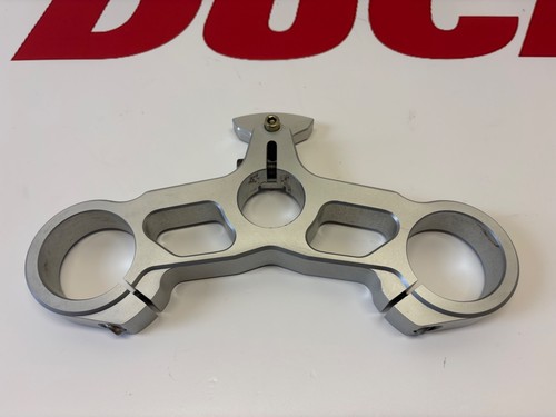 Ducati top yoke upper clamp