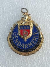 Gendarmerie Escorte Présidentielle porte clés 38 mm