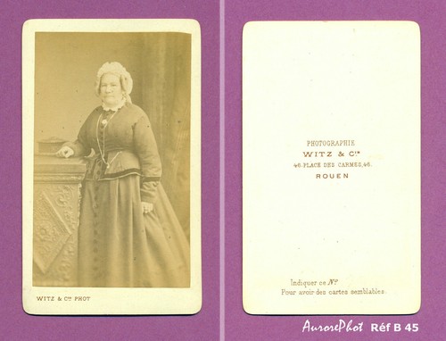 Cdv witz femme avec - avec, coiffe