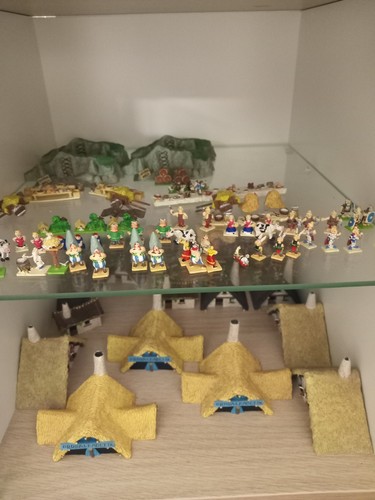 Village asterix atlas - village,