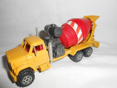 Camion mack bétonnière - camion,