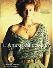 1983 Advertising 108 Advertising Gold Jewelry The Medal of Love