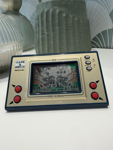 Nintendo game watch egg - /, /