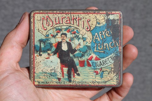 Ancienne boite tôle - boite,