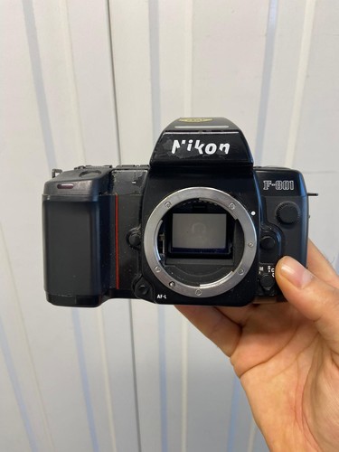Nikon 801s 35mm slr film - nikon,