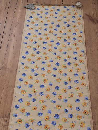 Papier peint fleuri - peint,
