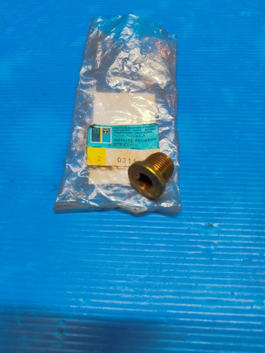 Non magnetic engine drain plug - engine,