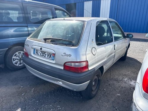 Optique avant principal gauche