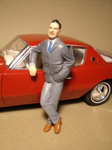 Figurine raymond loewy - ,