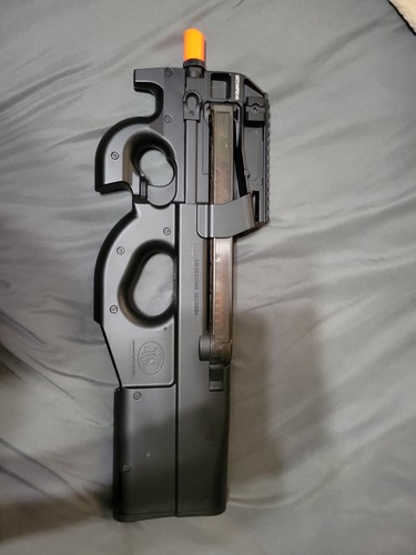 Herstal full size p90 - full,